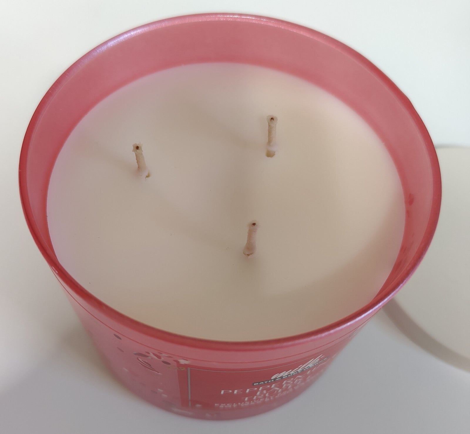 Peppermint Bark Truffle 3-Wick Candle - view 2